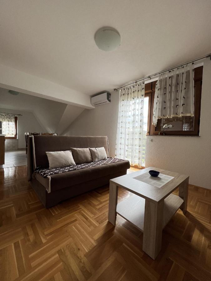 Green Apartment Plitvice Rakovica Exteriör bild