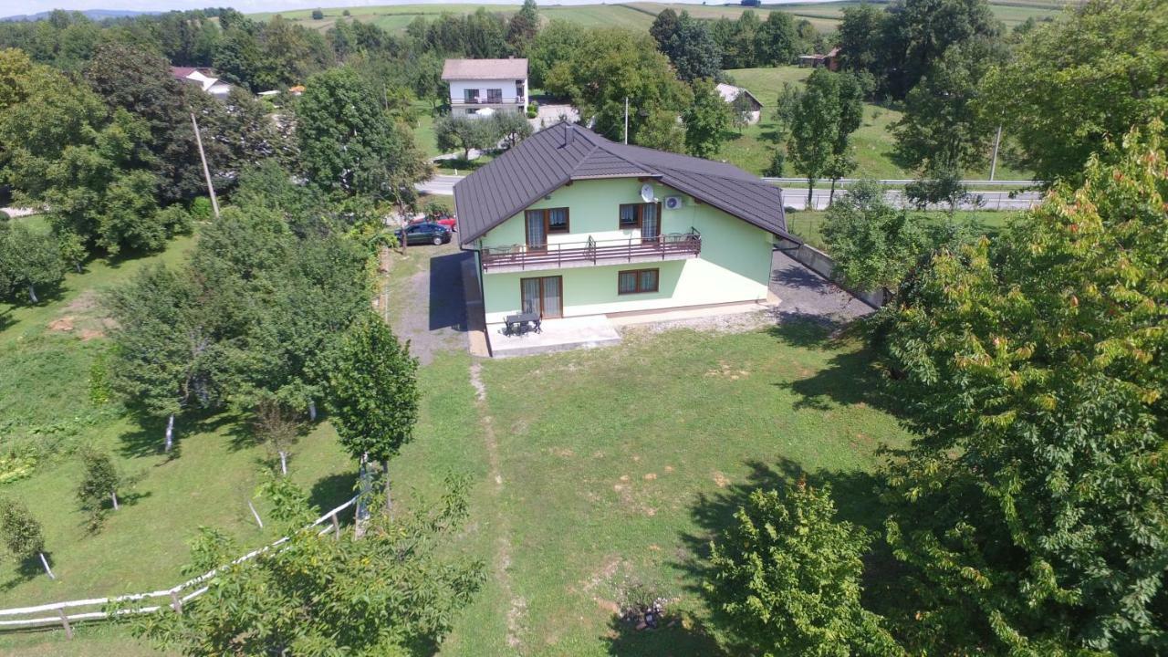 Green Apartment Plitvice Rakovica Exteriör bild